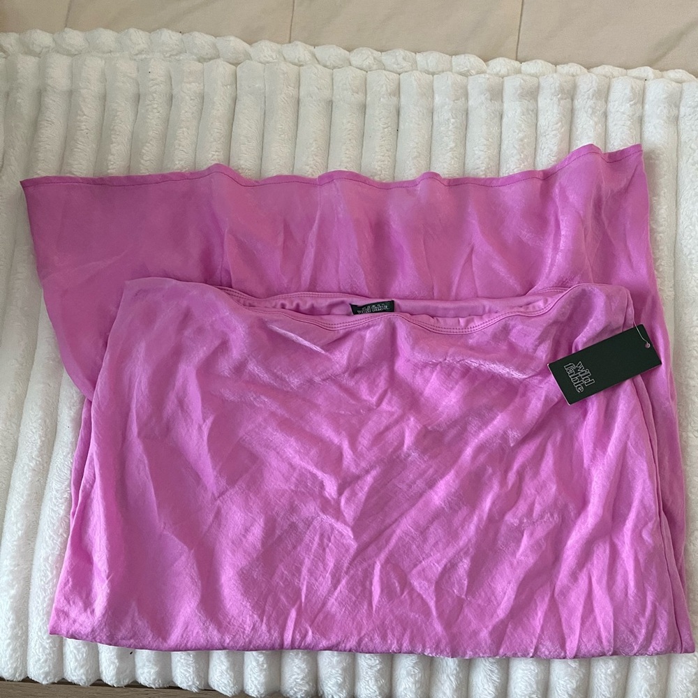 NWT Wild Fable Vibrant Pink Sheer Skirt